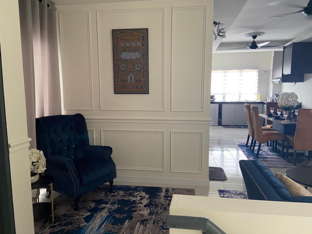 Cheerfull3 Bedroom Townhouse Terrace Kampung Dengkil Exterior foto